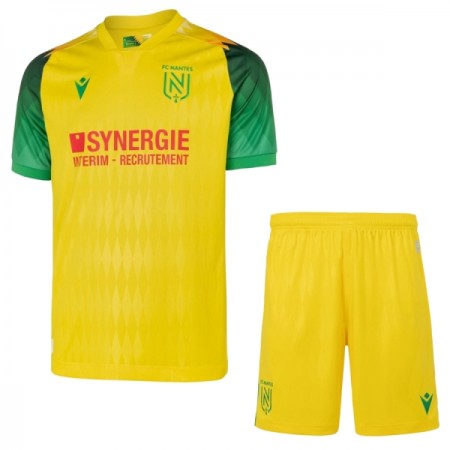FC Nantes Børn Hjemmebanesæt 2026-27 Kortærmet(+ Korte bukser) FC Nantes Børn Hjemmebanesæt 2026-27 Kortærmet(+ Korte bukser)