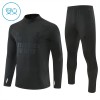 Real Madrid Børn Sort Trænings Sweatshirt Kvart-Zip 2026-27 Real Madrid Børn Sort Trænings Sweatshirt Kvart-Zip 2026-27