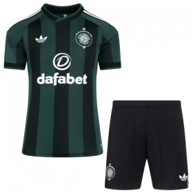 Celtic FC Børn Udebanesæt 2026-27 Kortærmet(+ Korte bukser)