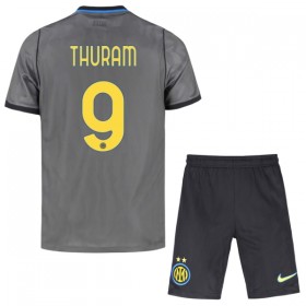 Inter Milan Thuram 9 Børn Tredjesæt 2026-27 Kortærmet(+ Korte bukser)