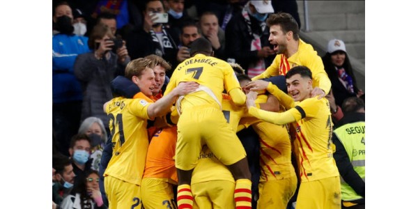 Barcelona bryder endelig fortryllelsen for at vinde mod Real Madrid