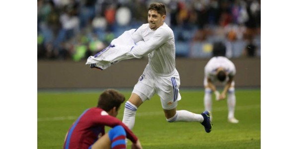 Valverde bryder ud for at hjælpe Uruguay med at slå Chile