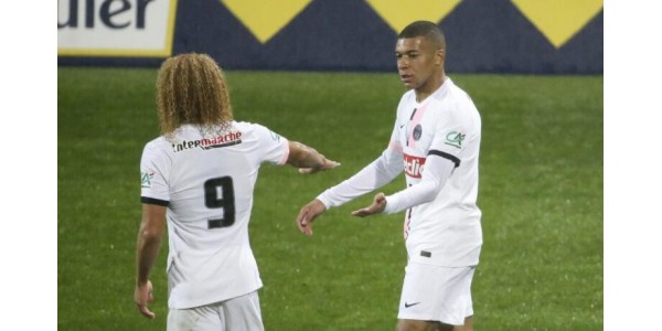 Mbappé fuldender et hattrick