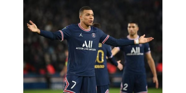 Mbappé bryder ud