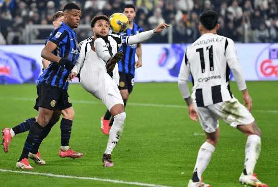 Juventus slog Inter Milan 1-0 og vendte tilbage til top fire i Serie A
