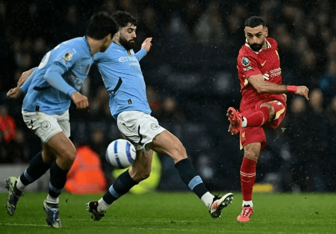 Liverpool slog Manchester City 2-0 på udebane, Guardiola blev testet
