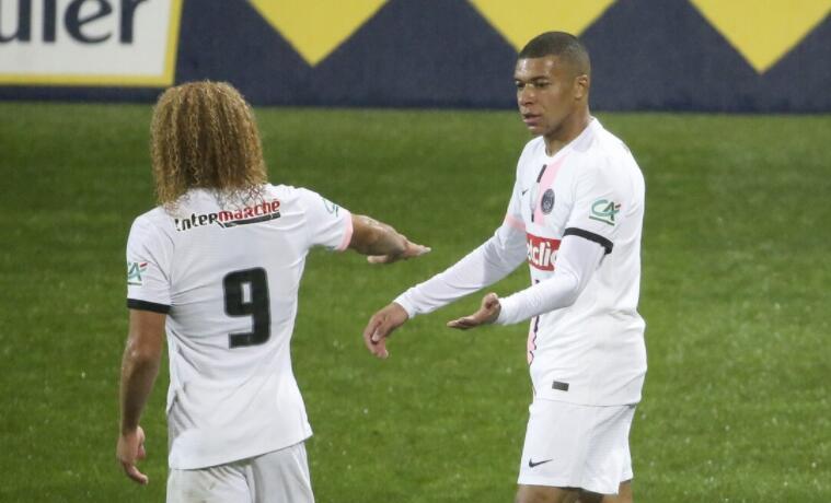 Mbappé fuldender et hattrick